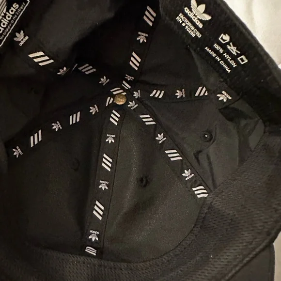 Adidas cap - adjustable - BLACK - Picture 7 of 8